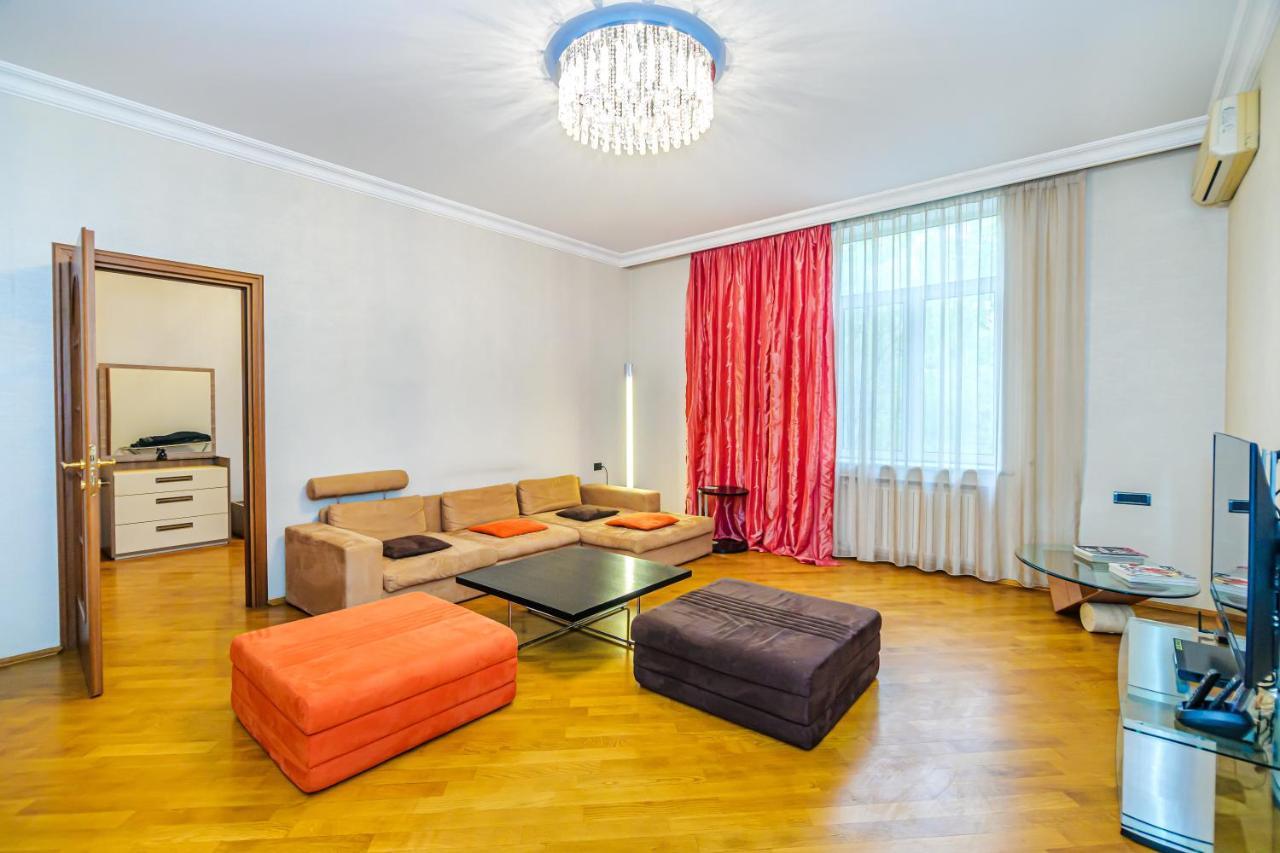 Vip Apartamen Nizami Street Apartman Baku Kültér fotó