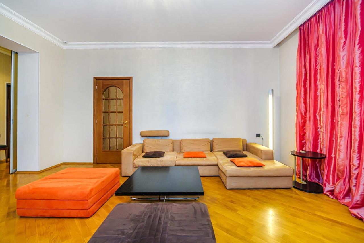 Vip Apartamen Nizami Street Apartman Baku Kültér fotó