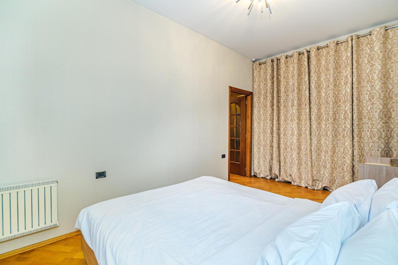 Vip Apartamen Nizami Street Apartman Baku Kültér fotó