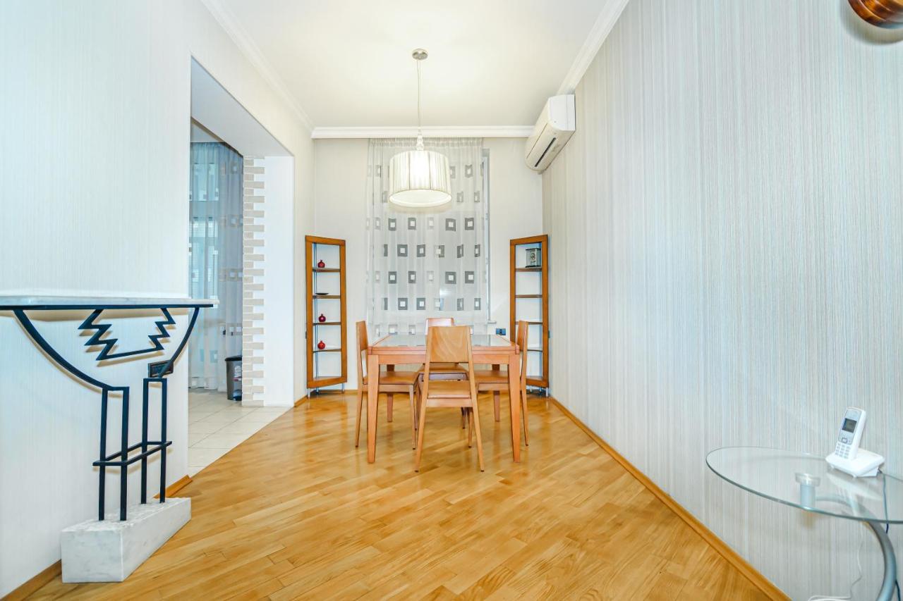 Vip Apartamen Nizami Street Apartman Baku Kültér fotó
