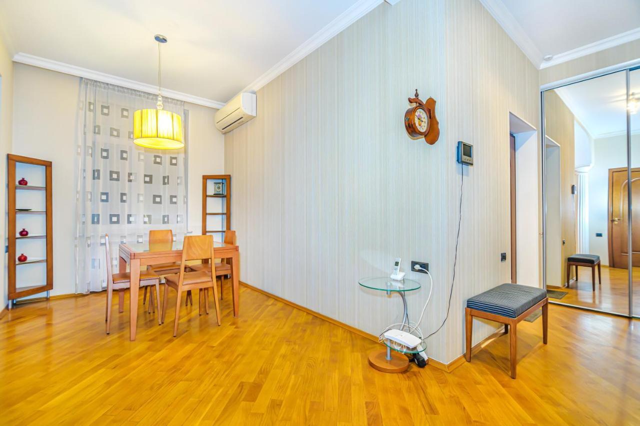 Vip Apartamen Nizami Street Apartman Baku Kültér fotó